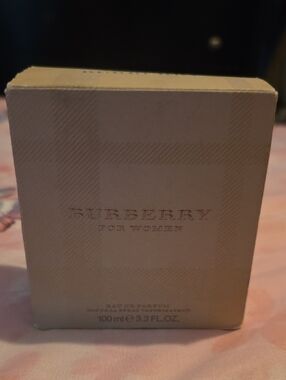 Burberry For Women Eau de Parfum - Beige Packaging